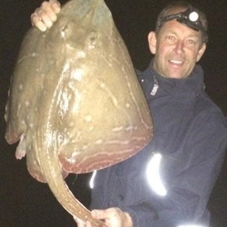 Steve Nicholson with a shore caught Small Eyed Ray - 10lb 12oz (22nd September 2016)