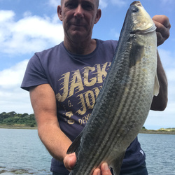 Rob Wheaton with a Mullet, Thick Lip of 4lb 7oz