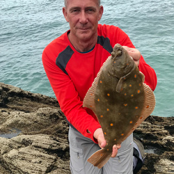 Rob Wheaton with a Plaice of 2lb 10oz