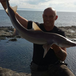Rob Yorke with a shore caught Smoothound - 14lb 2oz (19th July 2014)