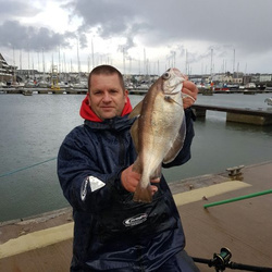 Mark Bryce with a shore caught Pouting - 2lb 5oz (18th November 2016)