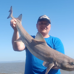 Scott Clark with a Smoothhound, Starry of 15lb 9oz 8dr