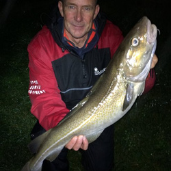 Rob Wheaton with a shore caught Cod - 10lb (08/12/2016)