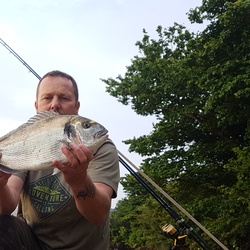 Paul Fenn with a Bream, Gilthead of 3lb 4oz 8dr