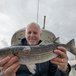 Tony Swain with a Mullet, Thick Lip of 4lb 0oz